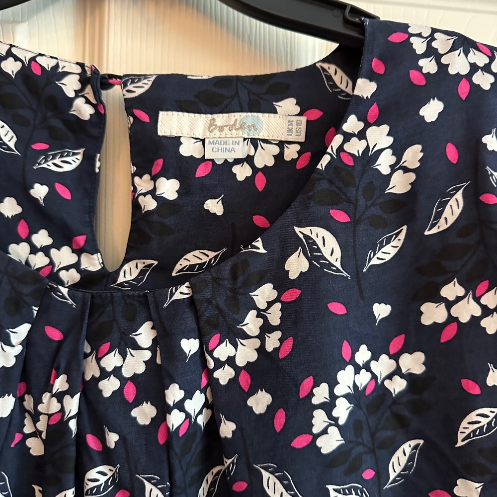 Boden Silk-Blend Short-Sleeve Blouse, Blue with White/Pink Pattern, Women 10